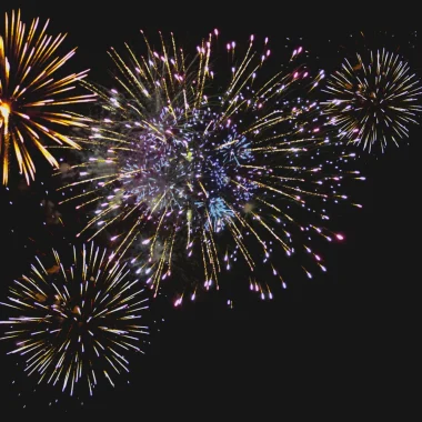 Bals et feux d’artifice