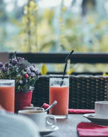 Restaurantterrasse in der Ardèche