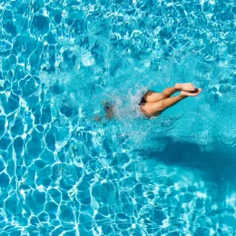 Hébergement avec piscine en Ardèche