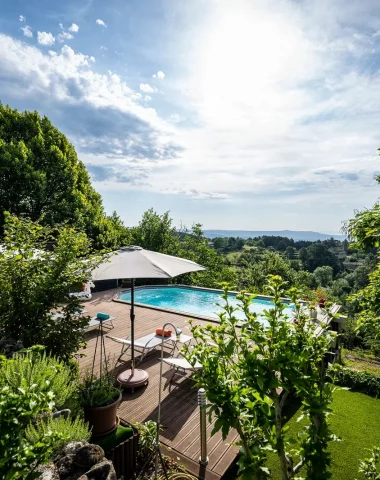Unterkunft mit Bergblick in der Ardèche