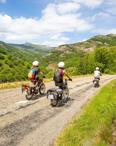 Voyager sans voiture