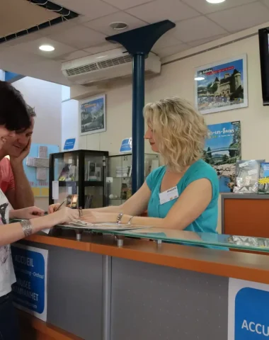 Passer à l&rsquo;office de tourisme