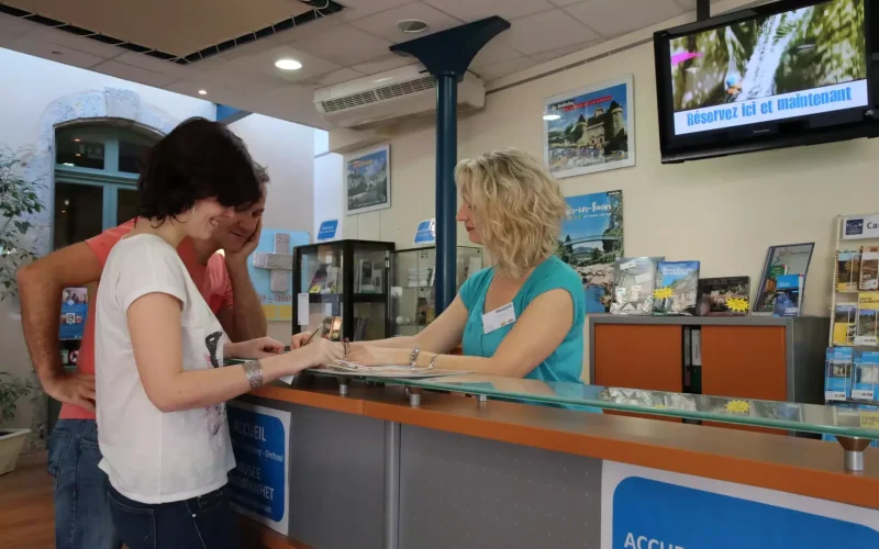 Passer à l&rsquo;office de tourisme