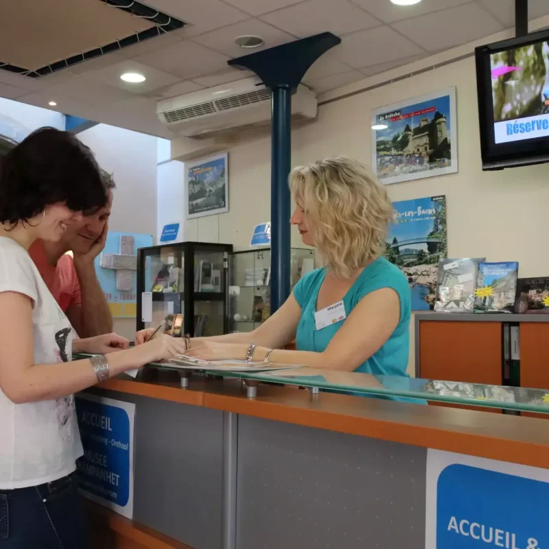 Passer à l&rsquo;office de tourisme
