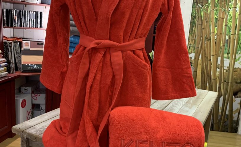 Peignoirs et serviette Kenzo